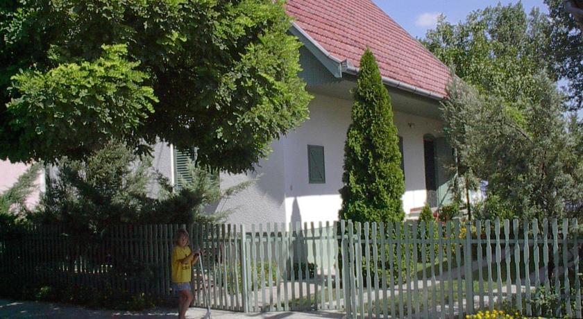 Babarczi Ueduelohaz Διαμέρισμα Kiskunmajsa Δωμάτιο φωτογραφία